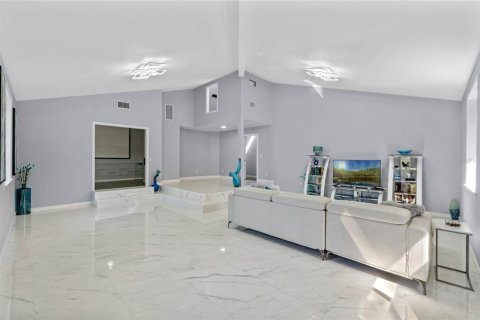 Купить виллу или дом в Лисбург, Флорида 15 комнат, 371.14м2, № 1573140 - фото 8