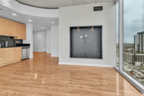 Copropriété à louer à Tampa, Floride: 2 chambres, 85.66 m2 № 1846831 - photo 10