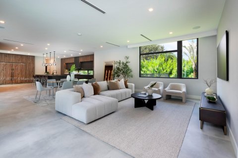 Casa en venta en Pinecrest, Florida, 8 dormitorios, 785.49 m2 № 1932798 - foto 21