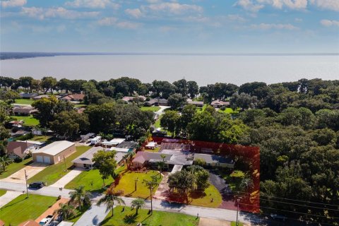 Villa ou maison à vendre à Leesburg, Floride: 4 chambres, 295.24 m2 № 2414083 - photo 2
