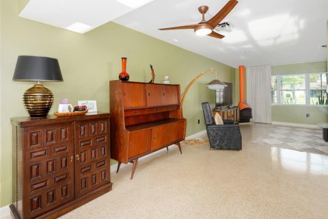 Villa ou maison à vendre à Leesburg, Floride: 4 chambres, 295.24 m2 № 2414083 - photo 15