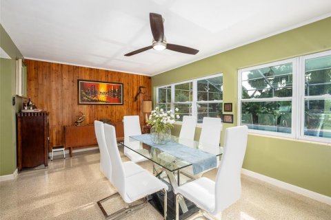 Villa ou maison à vendre à Leesburg, Floride: 4 chambres, 295.24 m2 № 2414083 - photo 21