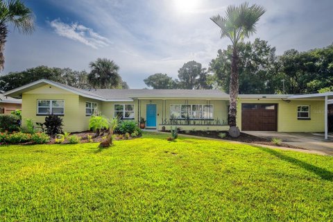 Villa ou maison à Leesburg, Floride 4 chambres, 295.24 m2 № 2414083