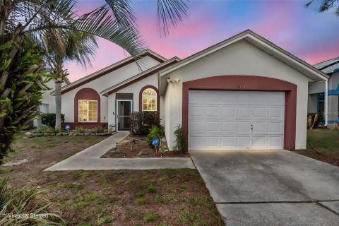 Villa ou maison à Kissimmee, Floride 3 chambres, 109.25 m2 № 2308974