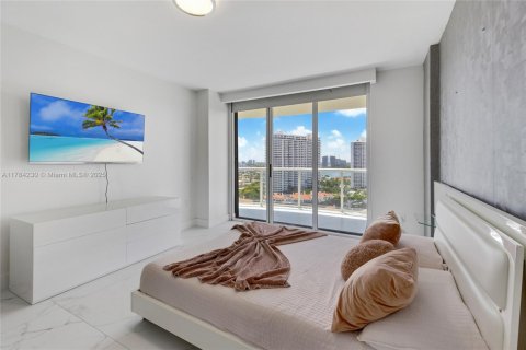 Condo in Aventura, Florida, 3 bedrooms  № 1861179 - photo 11