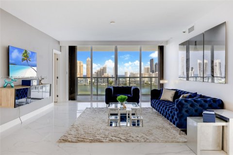 Condo in Aventura, Florida, 3 bedrooms  № 1861179 - photo 5
