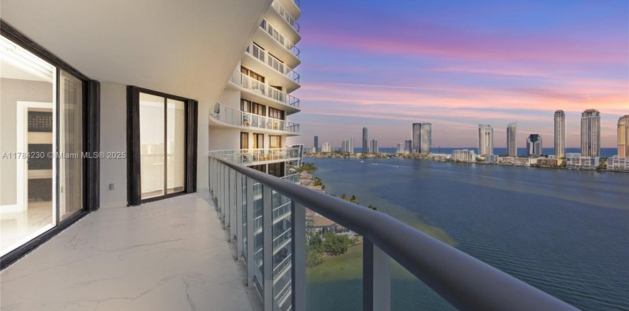 Condo in Aventura, Florida, 3 bedrooms  № 1861179