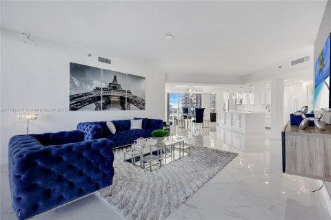 Condo in Aventura, Florida, 3 bedrooms  № 1861179 - photo 4