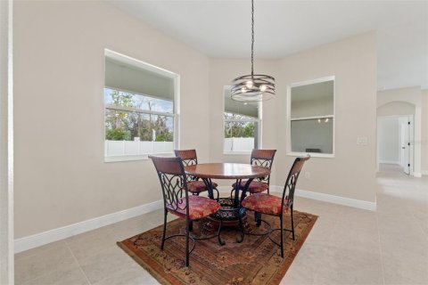 House in Spring Hill, Florida 5 bedrooms, 284.28 sq.m. № 1525441 - photo 21