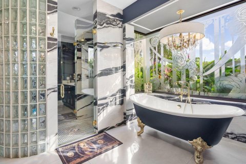Купить виллу или дом в Бока-Ратон, Флорида 10 комнат, 354.79м2, № 2261420 - фото 30
