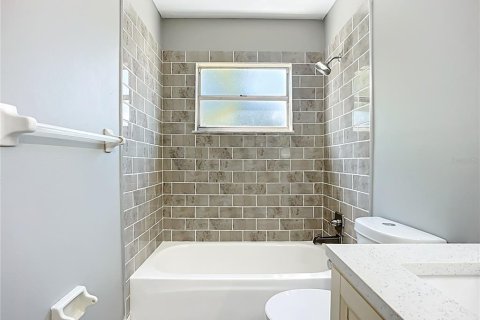 Villa ou maison à vendre à Palmetto, Floride: 3 chambres, 138.05 m2 № 1917643 - photo 28