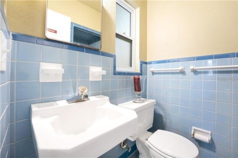 Propiedad comercial en alquiler en Orlando, Florida, 129.69 m2 № 1517954 - foto 20