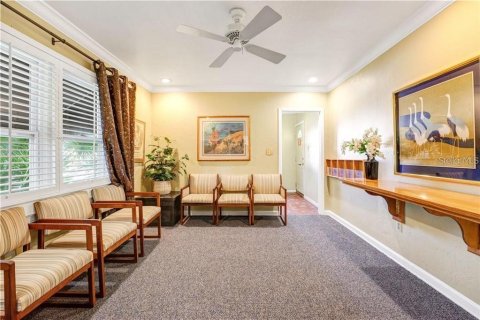 Propiedad comercial en alquiler en Orlando, Florida, 129.69 m2 № 1517954 - foto 5
