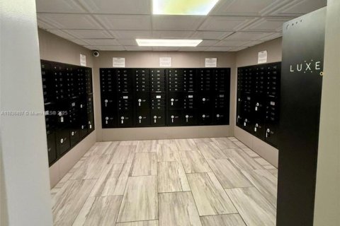 Copropriété à vendre à Miami, Floride: 1 chambre, 78.04 m2 № 1825809 - photo 16