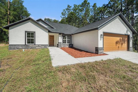 House in Citrus Springs, Florida 3 bedrooms, 134.62 sq.m. № 1792733 - photo 2