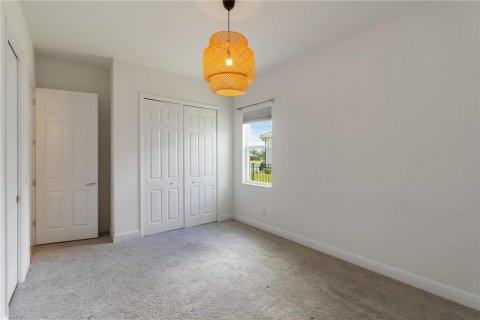 House in Parrish, Florida 4 bedrooms, 278.89 sq.m. № 1917576 - photo 23