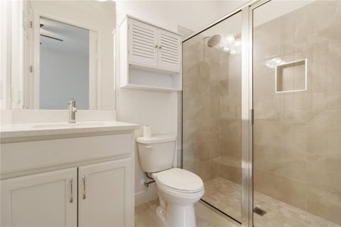 House in Parrish, Florida 4 bedrooms, 278.89 sq.m. № 1917576 - photo 24