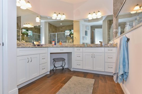 Villa ou maison à vendre à Port St. Lucie, Floride: 4 chambres, 190.45 m2 № 2086714 - photo 18