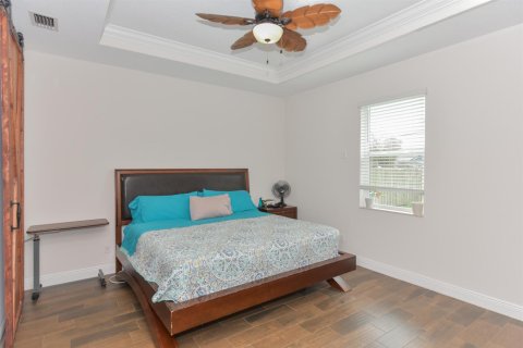 Villa ou maison à vendre à Port St. Lucie, Floride: 4 chambres, 190.45 m2 № 2086714 - photo 14