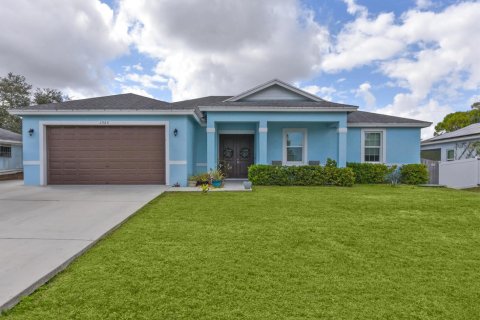 Villa ou maison à vendre à Port St. Lucie, Floride: 4 chambres, 190.45 m2 № 2086714 - photo 2
