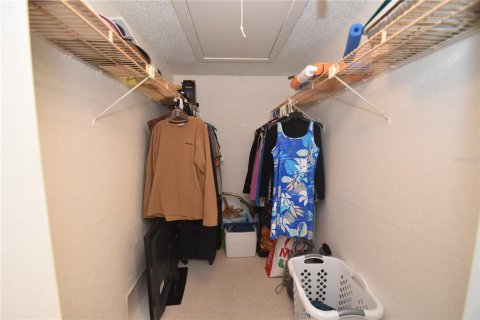 Снять в аренду кондоминиум в Сарасота, Флорида 6 комнат, 112.97м2, № 982921 - фото 17