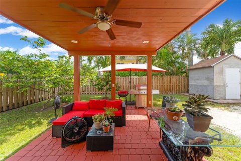 House in Cutler Bay, Florida 3 bedrooms, 197.7 sq.m. № 1731239 - photo 29