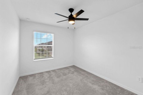 Townhouse in Parrish, Florida 3 bedrooms, 154.78 sq.m. № 2277503 - photo 16