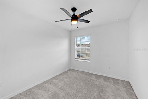 Townhouse in Parrish, Florida 3 bedrooms, 154.78 sq.m. № 2277503 - photo 19