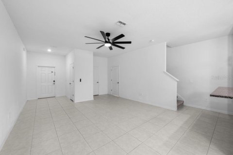 Townhouse in Parrish, Florida 3 bedrooms, 154.78 sq.m. № 2277503 - photo 9