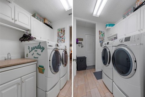 Casa en venta en Spring Hill, Florida, 3 dormitorios, 189.06 m2 № 1876025 - foto 5