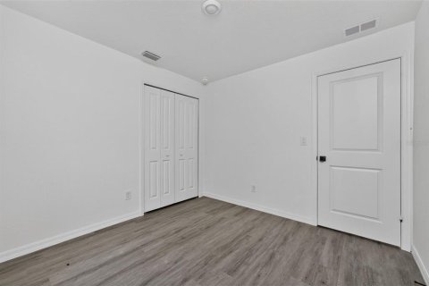 Appartement à louer à Port Charlotte, Floride: 3 chambres, 115.76 m2 № 2406491 - photo 13