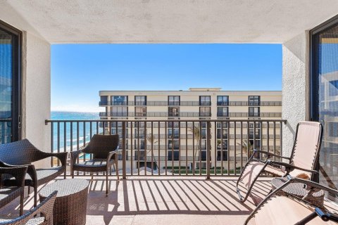 Condo in South Palm Beach, Florida, 2 bedrooms  № 2381432 - photo 11