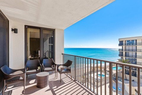 Condo in South Palm Beach, Florida, 2 bedrooms  № 2381432 - photo 4