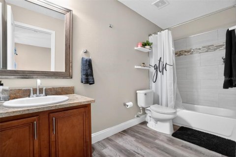 Casa en venta en Riverview, Florida, 5 dormitorios, 291.25 m2 № 1911488 - foto 21