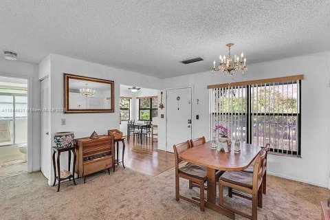 Appartement à louer à Hollywood, Floride: 2 chambres, 94.76 m2 № 1888972 - photo 6