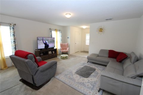 House in Davenport, Florida 3 bedrooms, 205.96 sq.m. № 2236802 - photo 5