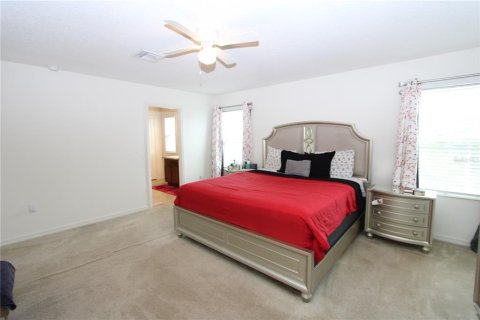 House in Davenport, Florida 3 bedrooms, 205.96 sq.m. № 2236802 - photo 21