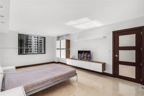 Condominio en alquiler en Miami, Florida, 2 dormitorios, 95.69 m2 № 1836014 - foto 29