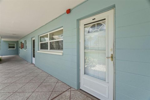 Купить кондоминиум в Сент-Пит-Бич, Флорида 5 комнат, 85.01м2, № 1260743 - фото 4