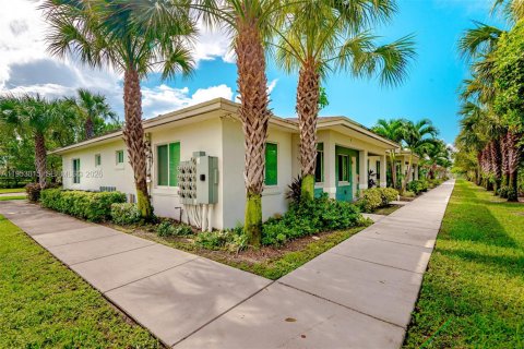 Immobilier commercial à vendre à Miami Gardens, Floride № 2153227 - photo 14