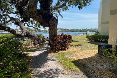 Condominio en venta en Sarasota, Florida, 2 dormitorios, 64.1 m2 № 1649865 - foto 24