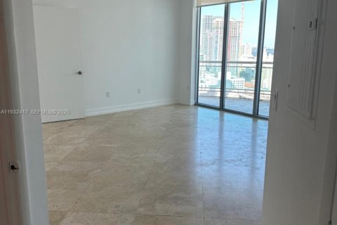 Copropriété à vendre à Miami, Floride: 2 chambres, 85.47 m2 № 1990704 - photo 14