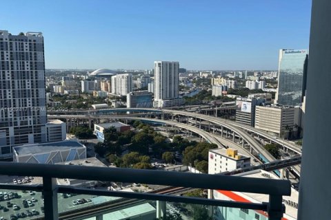 Copropriété à vendre à Miami, Floride: 2 chambres, 85.47 m2 № 1990704 - photo 1