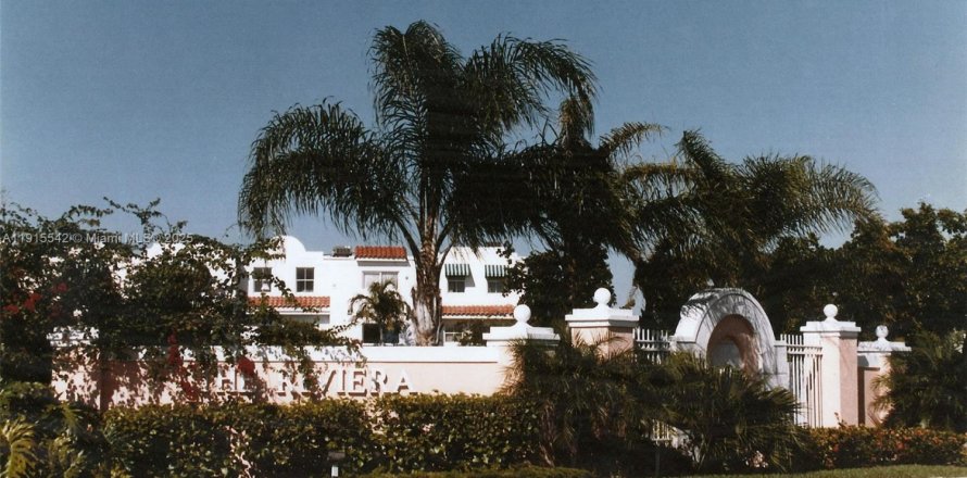 Condo à Miami, Floride, 3 chambres  № 1971455