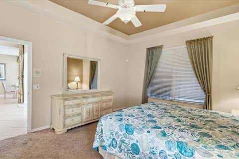 House in North Port, Florida 3 bedrooms, 170.01 sq.m. № 2103022 - photo 26