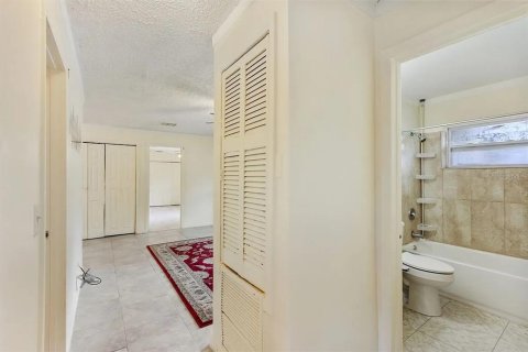 Villa ou maison à vendre à Altamonte Springs, Floride: 3 chambres, 118.91 m2 № 2107733 - photo 8