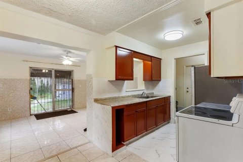 Villa ou maison à vendre à Altamonte Springs, Floride: 3 chambres, 118.91 m2 № 2107733 - photo 4