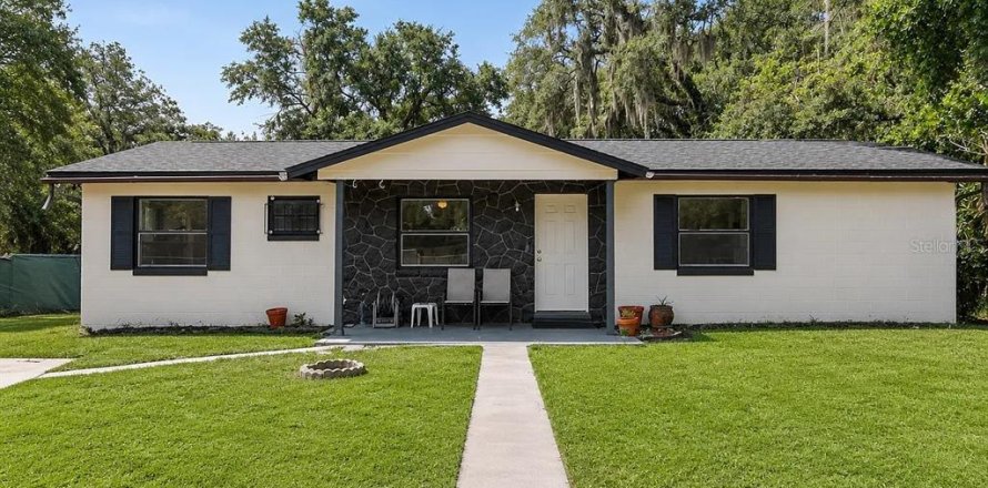 Villa ou maison à Altamonte Springs, Floride 3 chambres, 118.91 m2 № 2107733