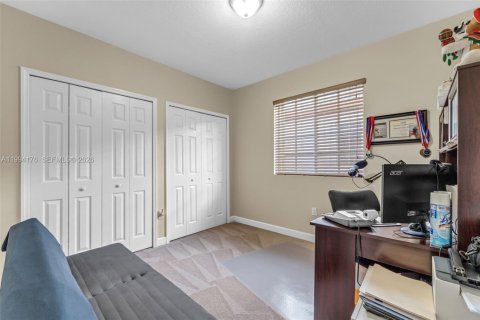 Купить виллу или дом в Майами, Флорида 4 спальни, 268.49м2, № 2056381 - фото 28