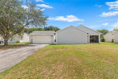 House in Homestead, Florida 2 bedrooms, 127.74 sq.m. № 1841203 - photo 2